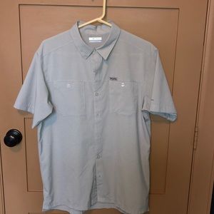 Columbia fishing shirt